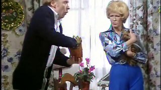 George and Mildred The complete series S02E02 - All Around the Clock
