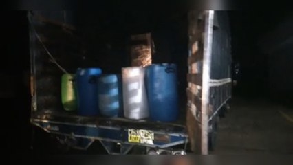Incautan más de 30 toneladas de químicos para producir cocaína en Colombia