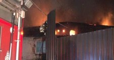 Tuzla'da Katı Atık Merkezinde Yangın! Çok Sayıda İtfaiye Ekibi Sevk Edildi