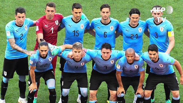 Uruguay vence a Arabia Saudí y clasifica a octavos