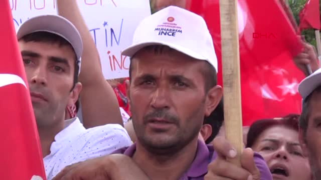 Mersin İnce 'Ananı da Al Git' Diyenlere 'Kekini de Al Git' Diyoruz