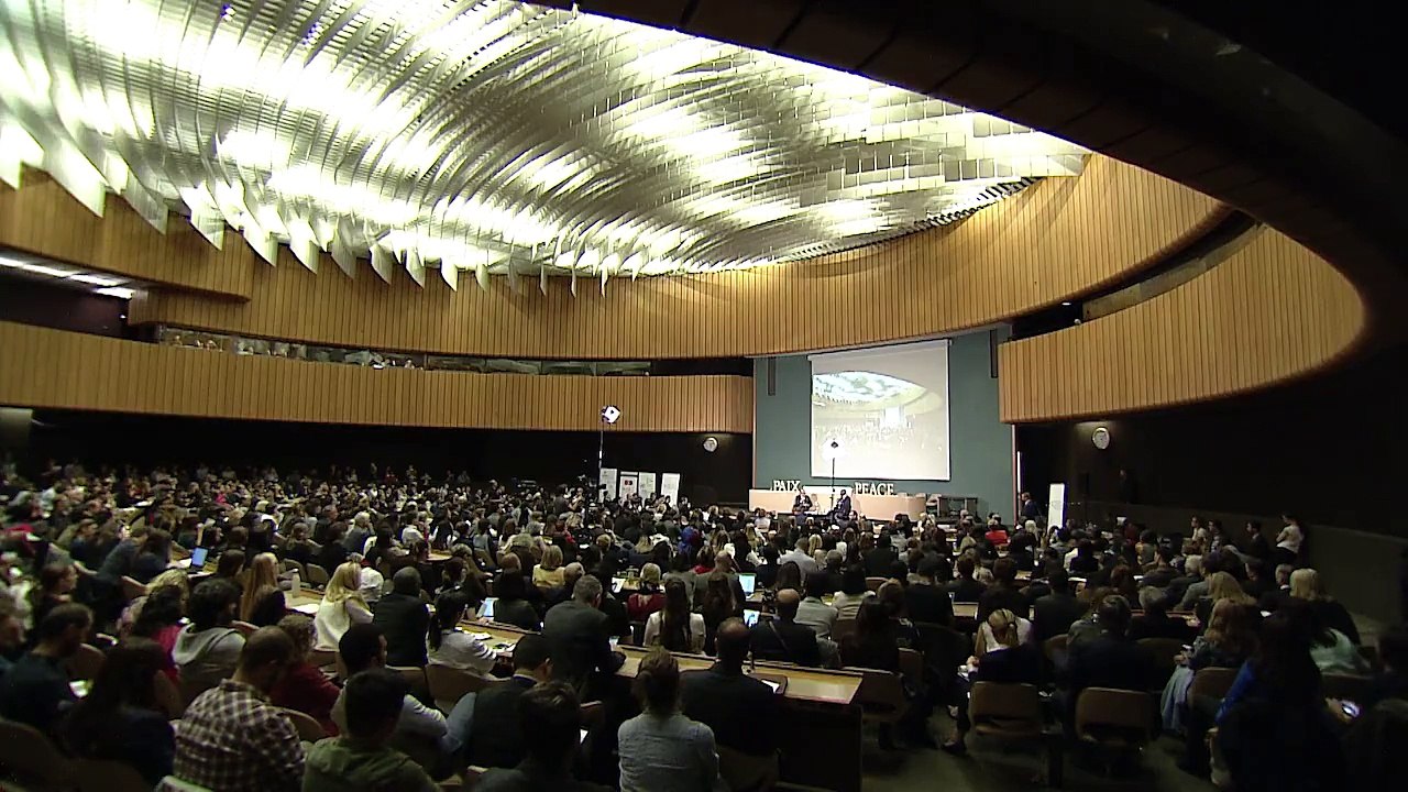 #TBT to International Day of Peace: Kofi Annan in discussion with Ahmad Fawzi at the #Geneva Peace Talks."You have the right to make your voices heard...not on