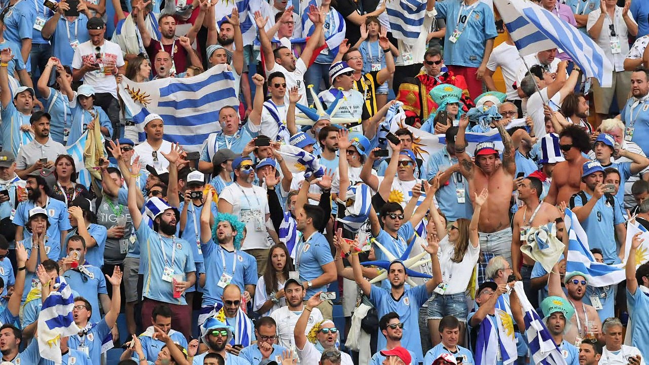 Uruguai garante vaga nas oitavas