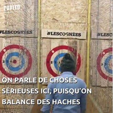 On a testé le lancer de haches avec Les Cognées à Paris. Oui. Vous avez bien lu : Le lancer de haches .