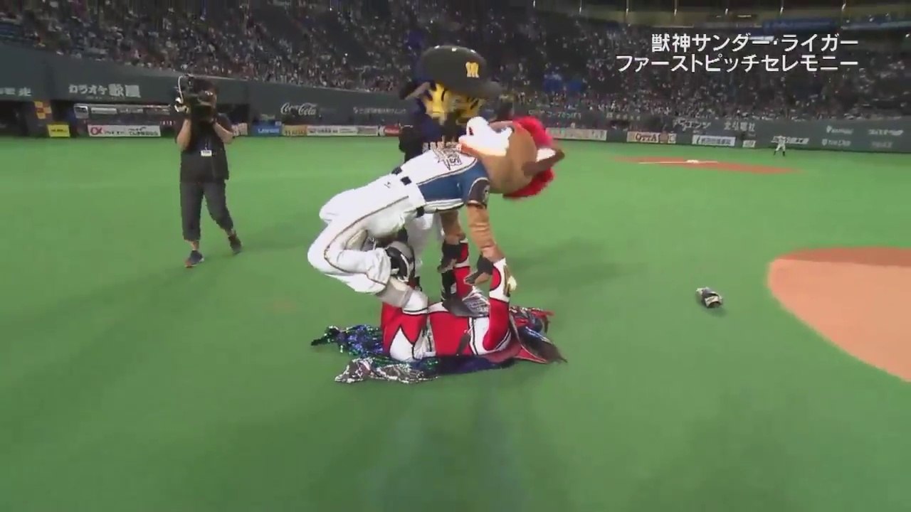 Jushin Thunder Liger's Ballpark Brawl