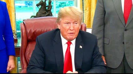 Trump reverses course on separation of migrant families