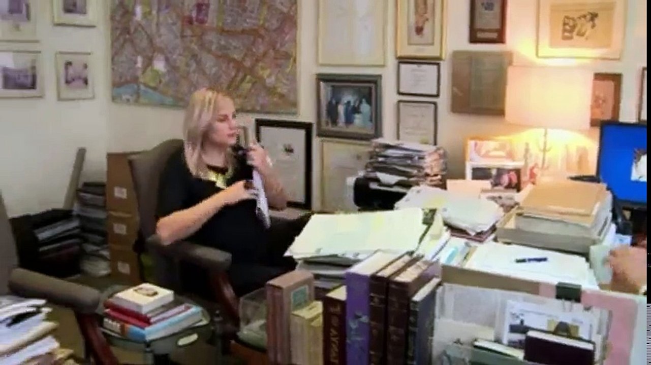 Under Offer Estate Agents On The Job S01  E01 E 1   Part 03