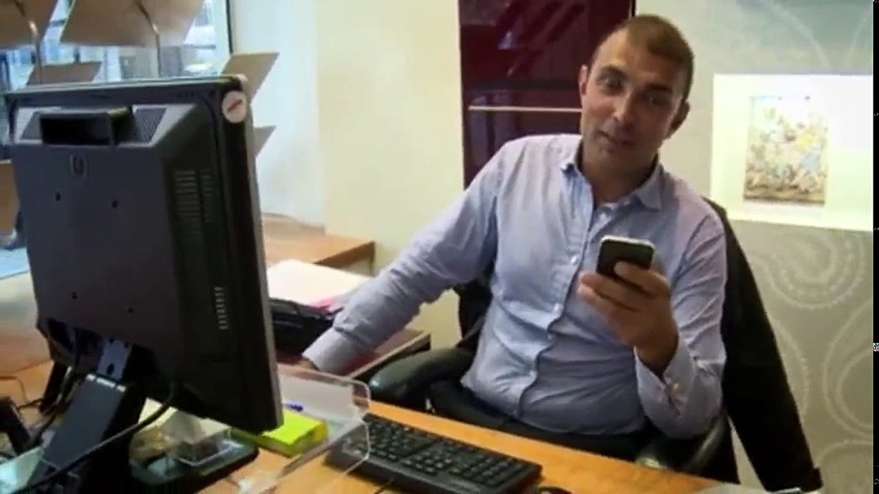 Under Offer Estate Agents On The Job S01  E02 E 2   Part 02