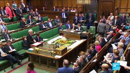 UK government survives key Brexit vote in parliament