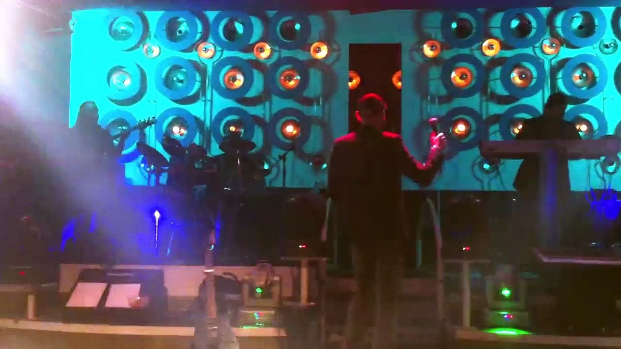 Στάθης Ξένος - Χίλιες Ζωές - Live 2013 HD