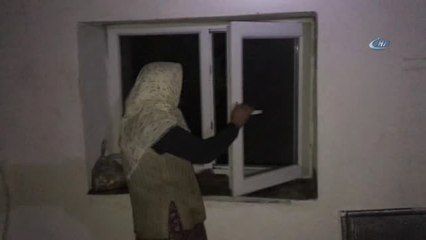 Yalnız Yaşayan Kadının Evine Yıldırım Düştü