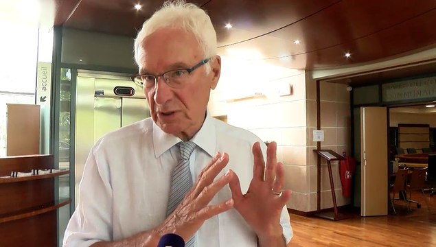 Gaby Charroux, président du conseil de territoire du Pays de Martigues