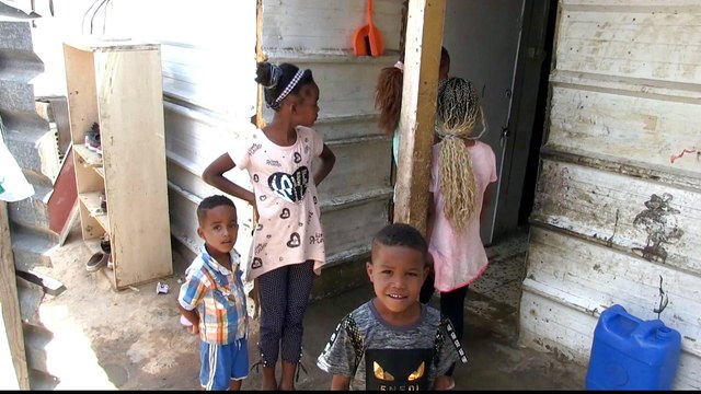 Internally displaced Libyans suffer amid political instability