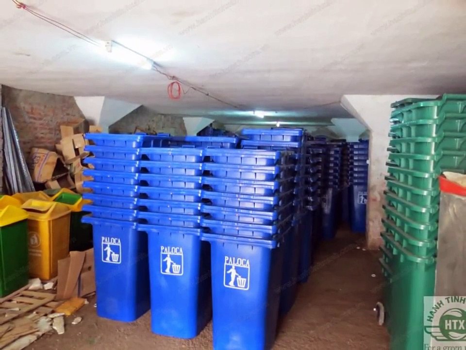 Tổng kho bán thùng rác nhựa ngoài trời giá tốt nhất trên thị trường hiện nay