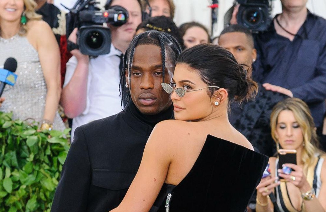 Kylie Jenner und Travis Scott: Familienausflug mit Stormi