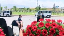 Şehit Cenazesinde Kılıçdaroğlu'nun Çelengi Parçalandı