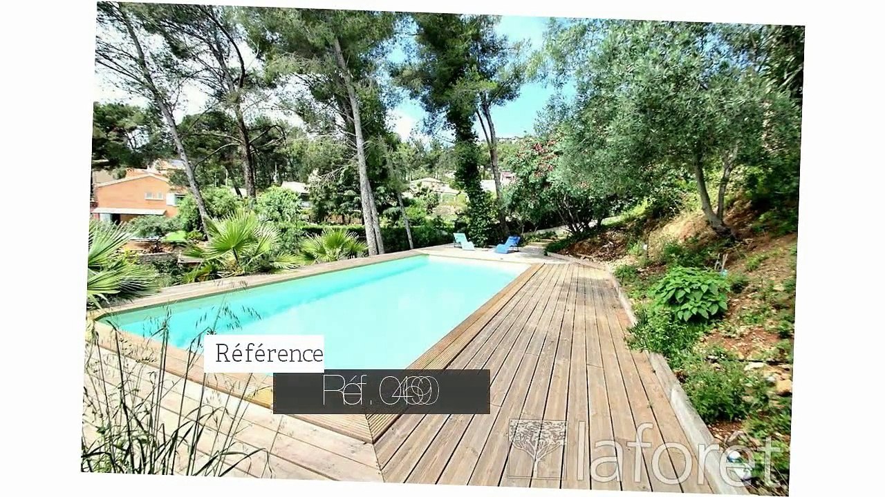 A vendre - Maison - CARQUEIRANNE (83320) - 7 pièces - 180m²