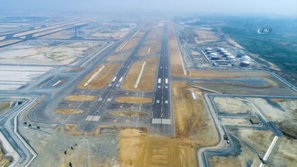 3. Havalimanı Tarihi İniş Öncesi Havadan Görüntülendi