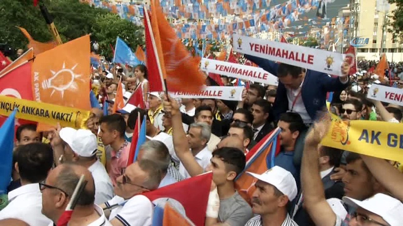 Başbakan Yıldırım: “15 yılda dağ gibi sorunları dağ gibi hizmetlere dönüştürdük”