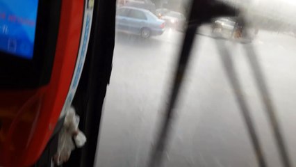 ANKADA'SAĞANAK YAĞIŞ HAYATI OLUMSUZ ETKİLEDİ ANKARADA SEL OLDU