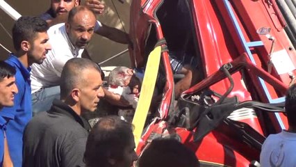 Freni Patlayan Kamyon Mescide Daldı: 3 Ölü 2 Yaralı