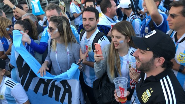 L’ambiance devant le stade, avant le match