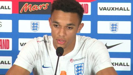 Alexander-Arnold: “Kane porte le brassard parce qu’il met l'équipe au-dessus de tout"