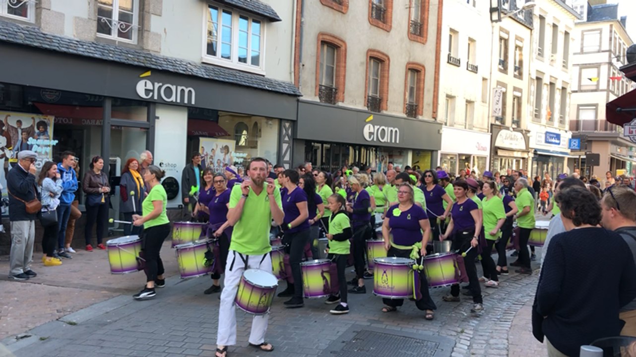 La Fête de la musique dans les rues du centre-v...
