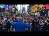 Nissa la bella et la Marseillaise jouées à Times Square en hommage à Nice