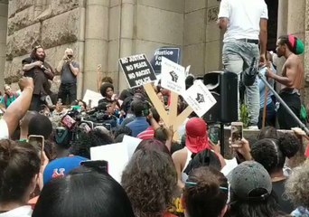 'Confused and Afraid,' Poem by Victim of East Pittsburgh Police Shooting, Read at Protest of His Death