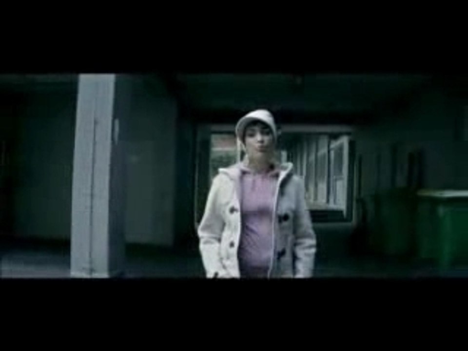 SHERYFA LUNA - QUELQUE PART