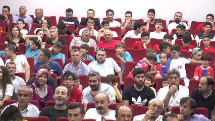 Zeybekci: "Yeter Ki Siz Spor Yapmak İsteyin"