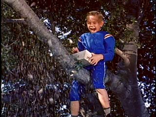 HAZEL · S02 E10 · Genie With the Light Brown Lamp