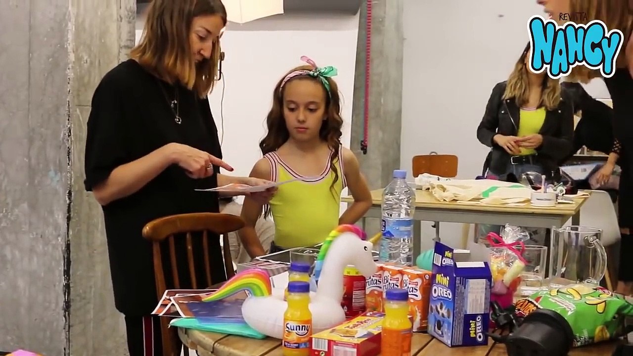 MODELO POR UN DIA !!! -  FLOTADORES DEL VERANO - MAKING OF SESION FOTOS REVISTA NANCY