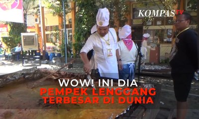 Wow... Ini Dia Pempek Lenggang Terbesar di Dunia