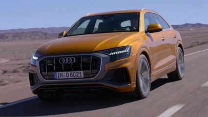 Audi Q8 in Dragon orange - Driving in Chile