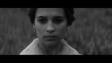 Sia - Suitcase (Official Music Video)