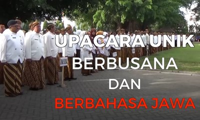 Upacara Unik Berbusana dan Berbahasa Jawa