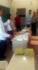 AKP’liler Suruç’ta toplu oy kullanıyor