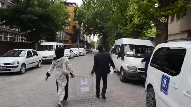 Seyyar Sandıkla Oylarını Kullandılar