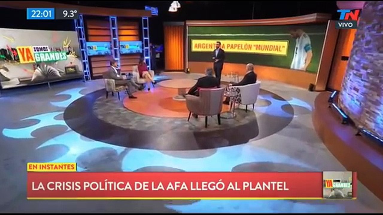 LOS JUGADORES LE PIDIERON A SAMPAOLI QUE NO DIRIJA EL ÚLTIMO PARTIDO - EL "MONO" NAVARRO MONTOYA