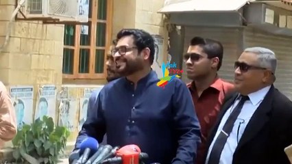 Amir Liaquat Takes Class Of Lafafa Journalist