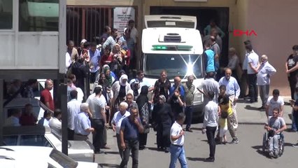Kahta'da Kazada Ölen 3 İşçi Şanlıurfa'da Toprağa Verildi