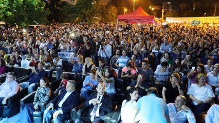 Ünlü şarkıcı Berkay Manisalıları coşturdu