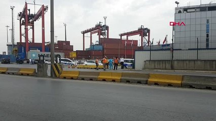 İstanbul Ambarlı Limanı'nda İntihar Girişimi 3 Saat Sonuda İkna Edildi Hd