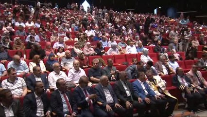 Bakan Özhaseki: "Sapkın Grupların İçerisinde İlahiyat Mezunu Çok Azdır"