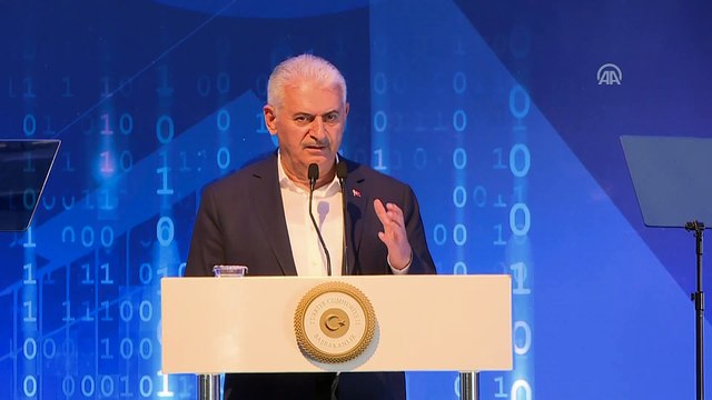 Başbakan Yıldırım: 'Türkiye iletişimde son 15 yıl içerisinde büyük mesafe katetti' - İZMİR
