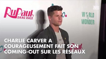 Chaud devant ! Un des jumeaux de "Desperate Housewives" complètement nu sur scène !