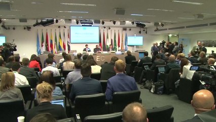 OPEC, 19개월 만에 산유량 증산...하루 100만 배럴 늘려 / YTN