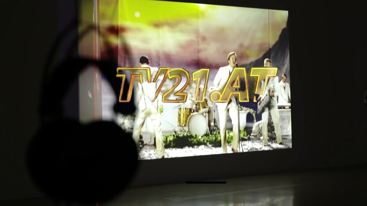 „Doppelleben. Bildende Künstler_innen machen Musik“ im mumok